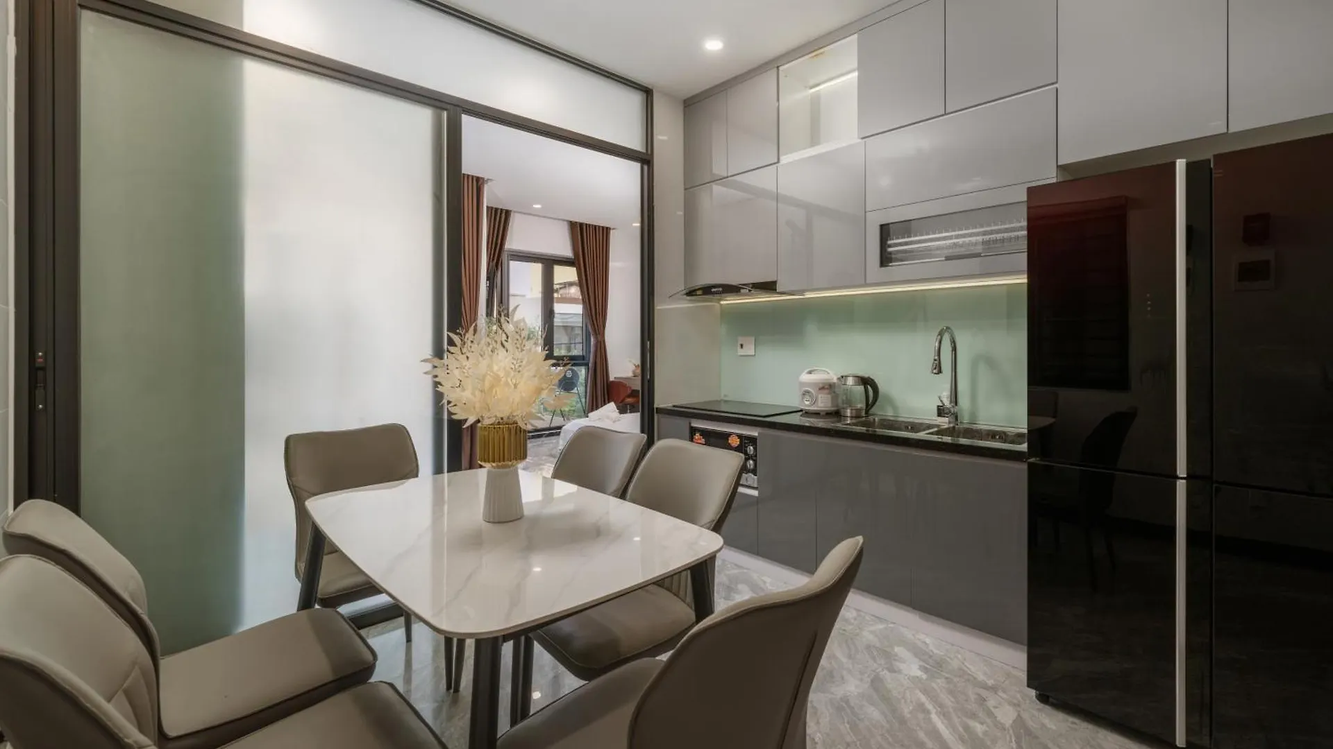 Villa T P Residence - Sauna, Jacuzzi Bathtub- Full Ac Da Nang