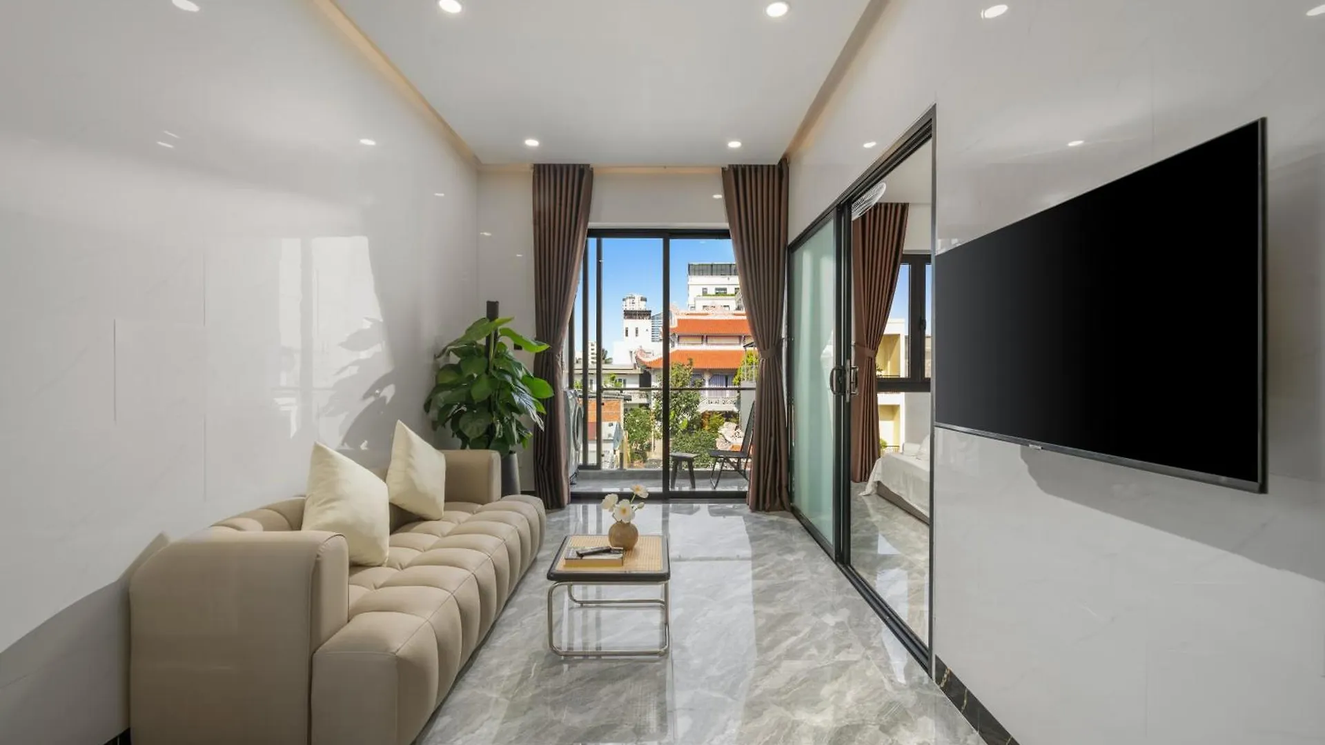 T P Residence - Sauna, Jacuzzi Bathtub- Full Ac Da Nang